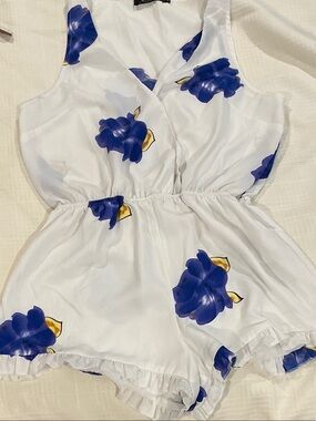 Choies White Romper with Blue and Yellow Floral Print